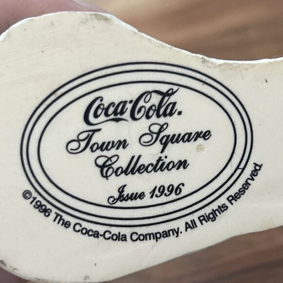Vintage 1996 Coca Cola Town Square Collection Vendor Boy 64339 Christmas Village - Picture 12 of 16